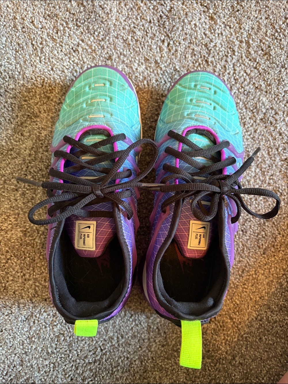 Women’s Nike air vapormax plus